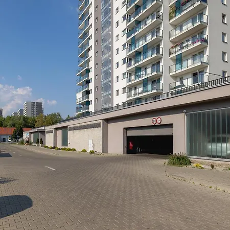 Tysiaclecia Next To Park Slaski By Renters