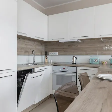 Tysiaclecia Next To Park Slaski By Renters Apartment Katowice