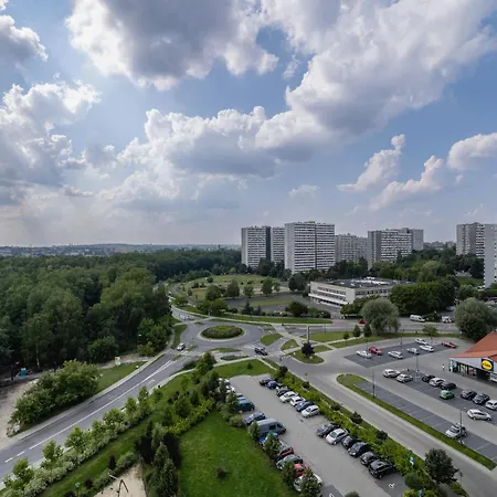 Apartment Tysiaclecia Next To Park Slaski By Renters *