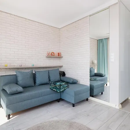 Tysiaclecia Next To Park Slaski By Renters